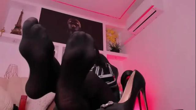 Image 7 of ellaochoa Stream on Chaturbate on 15 days ago