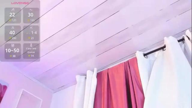 Image 11 of ellarosee_ Stream on Chaturbate on 1 month ago