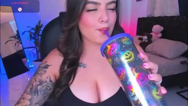 Thumbnail 1, ellarosee_'s Stream at Chaturbate, 27 days ago