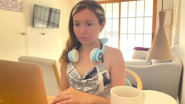 Image 6 of ellcrys Stream on Chaturbate on 13 months ago