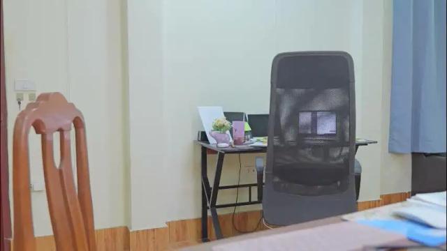 Image 4 of ellcrys Stream on Chaturbate on 1 month ago