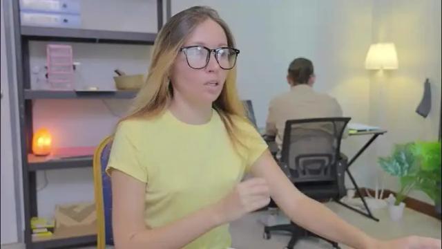 Image 10 of ellcrys Stream on Chaturbate on 1 month ago