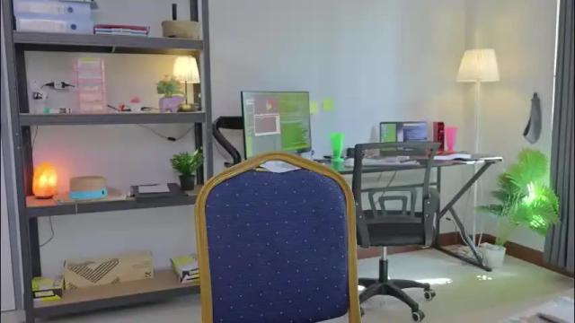 Image 4 of ellcrys Stream on Chaturbate on 1 month ago