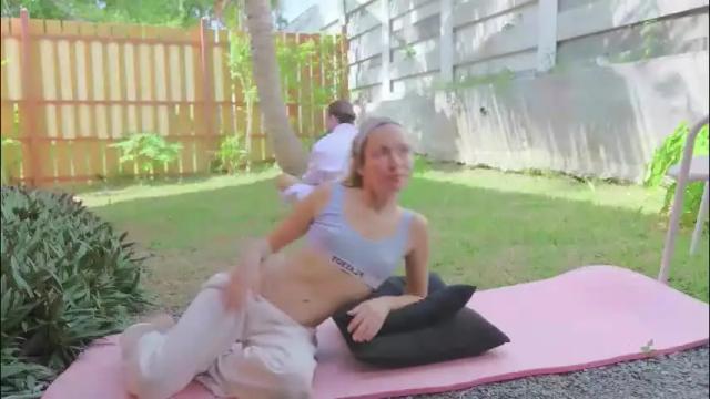 Image 11 of ellcrys Stream on Chaturbate on 1 month ago