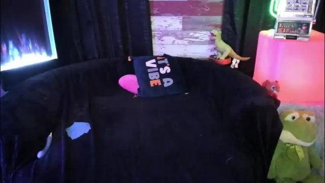 Thumbnail 2, elle4you's Stream at Chaturbate, 1 month ago