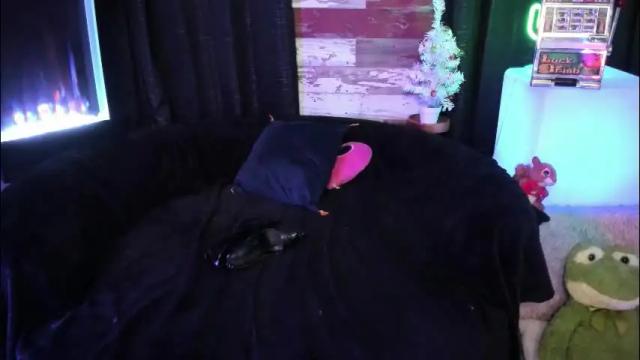 Image 7 of elle4you Stream on Chaturbate on 1 month ago