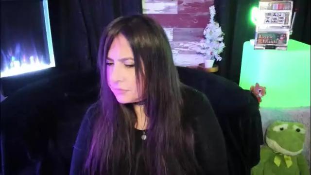 Image 3 of elle4you Stream on Chaturbate on 1 month ago