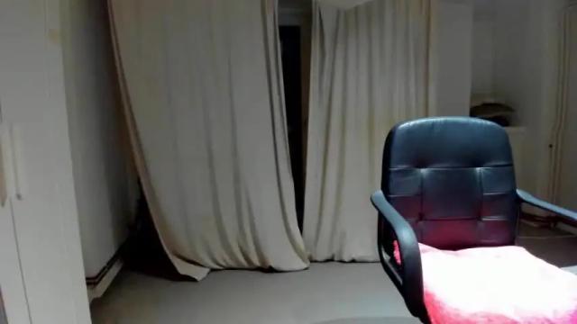 Image 3 of elle_dior Stream on Chaturbate on 20 months ago