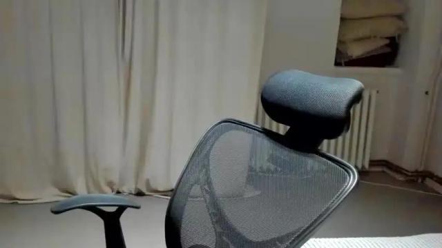 Image 2 of elle_dior Stream on Chaturbate on 20 months ago