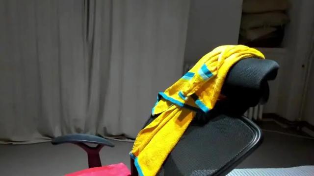 Image 6 of elle_dior Stream on Chaturbate on 20 months ago