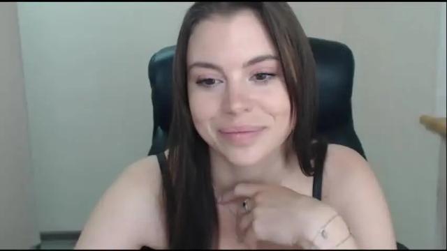 Image 2 of elle_fannning Stream on Chaturbate on 20 months ago