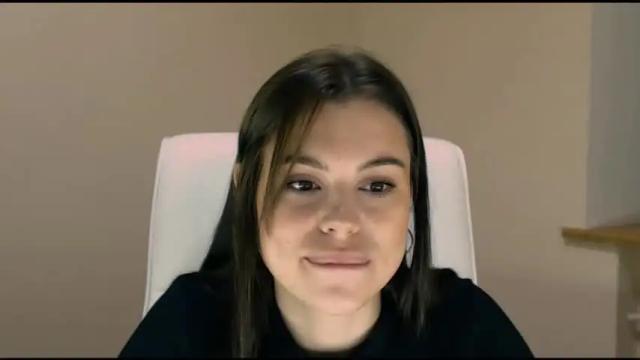 Image 10 of elle_fannning Stream on Chaturbate on 20 months ago