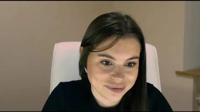 Image 12 of elle_fannning Stream on Chaturbate on 20 months ago