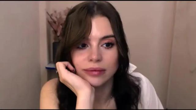 Image 11 of elle_fannning Stream on Chaturbate on 20 months ago