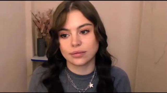 Image 3 of elle_fannning Stream on Chaturbate on 19 months ago