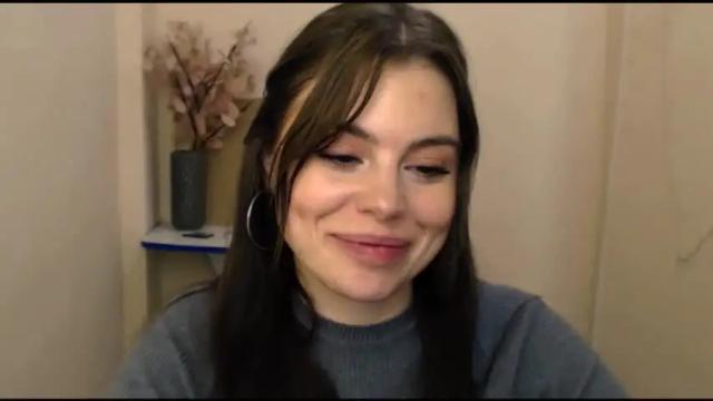 Image 6 of elle_fannning Stream on Chaturbate on 19 months ago