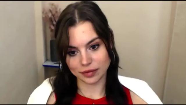 Image 3 of elle_fannning Stream on Chaturbate on 19 months ago