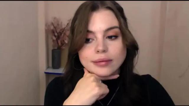 Image 7 of elle_fannning Stream on Chaturbate on 19 months ago