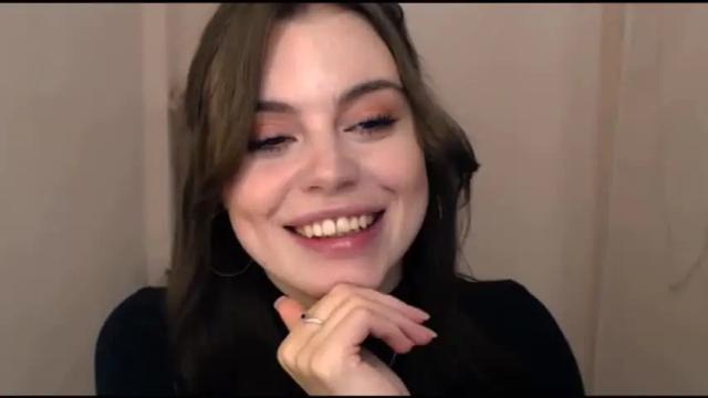 Image 8 of elle_fannning Stream on Chaturbate on 19 months ago