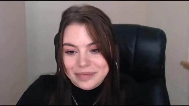 Image 12 of elle_fannning Stream on Chaturbate on 19 months ago