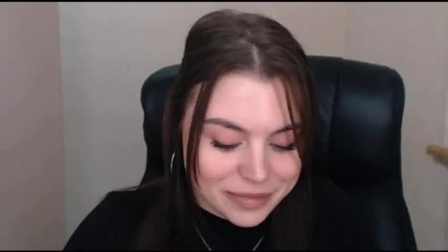 Image 7 of elle_fannning Stream on Chaturbate on 19 months ago