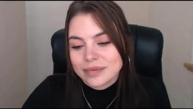 Thumbnail 3, elle_fannning's Stream at Chaturbate, 19 months ago