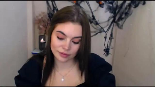 Thumbnail 2, elle_fannning's Stream at Chaturbate, 19 months ago