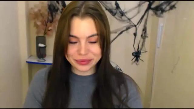 Thumbnail 1, elle_fannning's Stream at Chaturbate, 19 months ago