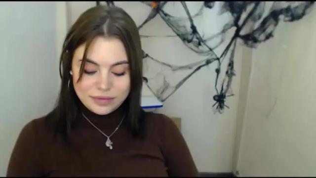 Thumbnail 2, elle_fannning's Stream at Chaturbate, 19 months ago