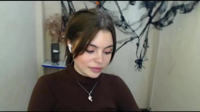 Thumbnail 3, elle_fannning's Stream at Chaturbate, 19 months ago