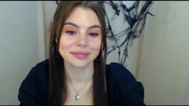 Thumbnail 2, elle_fannning's Stream at Chaturbate, 19 months ago