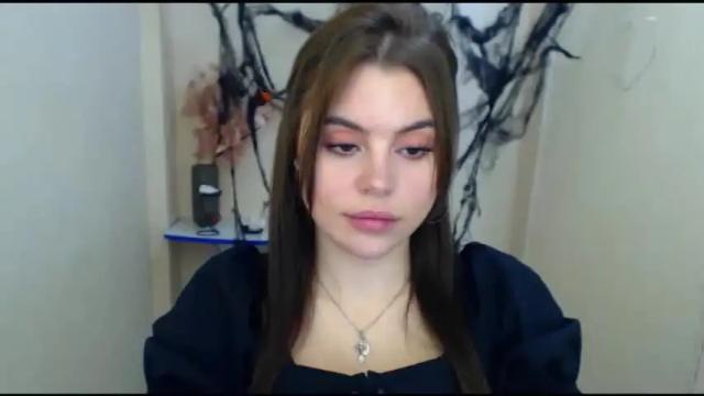 Thumbnail 3, elle_fannning's Stream at Chaturbate, 19 months ago
