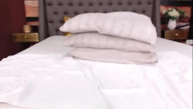 Image 6 of elle_luv Stream on Chaturbate on 12 days ago