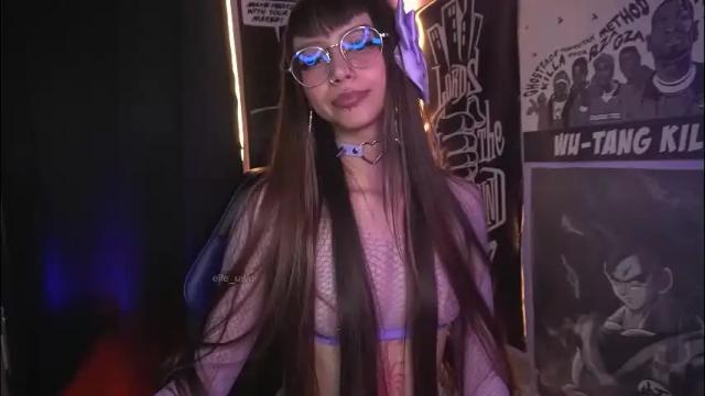 Image 8 of elle_uwu Stream on Chaturbate on 21 days ago