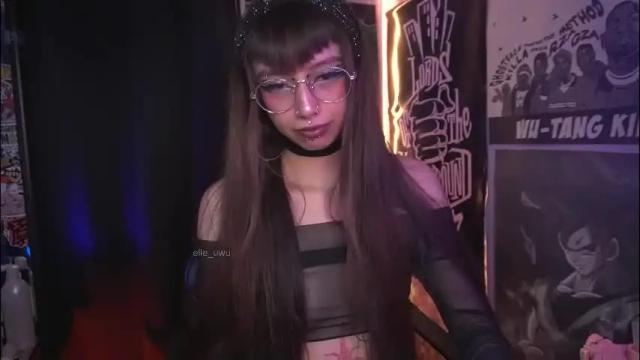 Image 8 of elle_uwu Stream on Chaturbate on 1 month ago