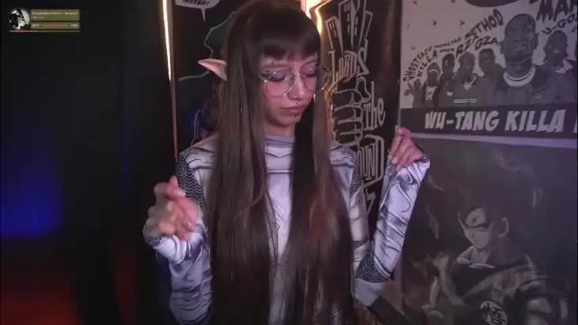 Thumbnail 2, elle_uwu's Stream at Chaturbate, 13 hours ago