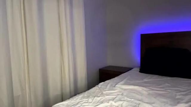 Image 4 of ellebby7 Stream on Chaturbate on 15 months ago
