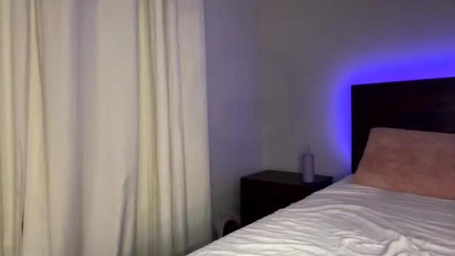 Image 12 of ellebby7 Stream on Chaturbate on 15 months ago