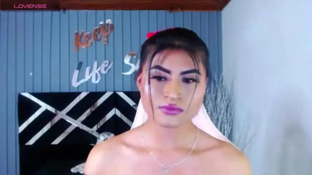 Image 7 of ellectraabance_a Stream on Chaturbate on 13 months ago