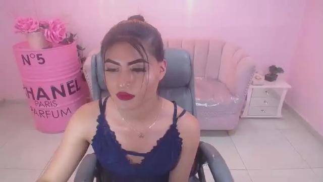 Image 10 of ellectraabance_a Stream on Chaturbate on 13 months ago