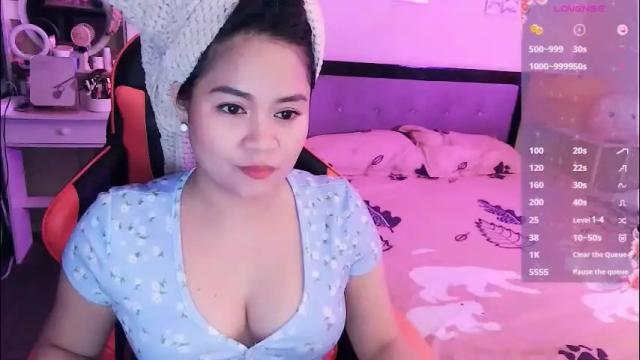 Image 2 of elleelle123 Stream on Chaturbate on 4 months ago