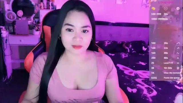 Image 3 of elleelle123 Stream on Chaturbate on 2 months ago