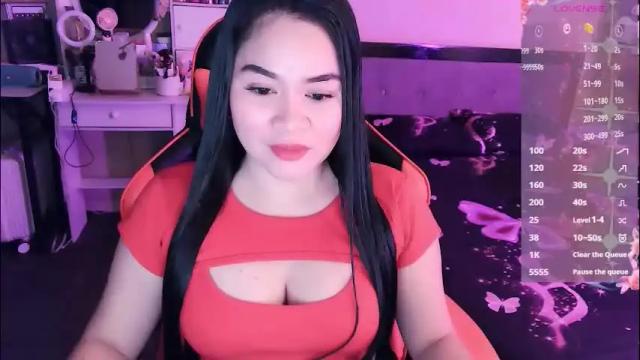 Image 3 of elleelle123 Stream on Chaturbate on 2 months ago