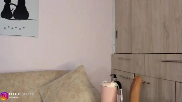 Image 6 of ellegisellee Stream on Chaturbate on 12 days ago