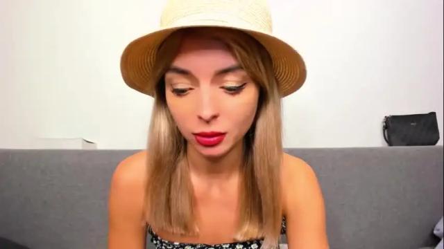 Image 3 of ellen_flow Stream on Chaturbate on 1 month ago