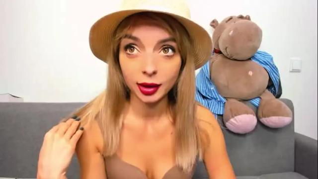 Image 11 of ellen_flow Stream on Chaturbate on 1 month ago