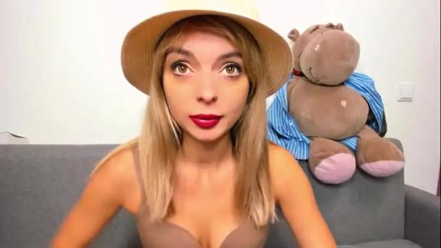Image 7 of ellen_flow Stream on Chaturbate on 1 month ago