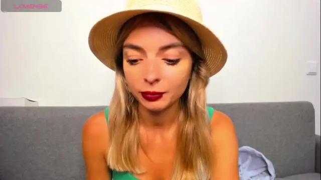 Image 10 of ellen_flow Stream on Chaturbate on 21 days ago