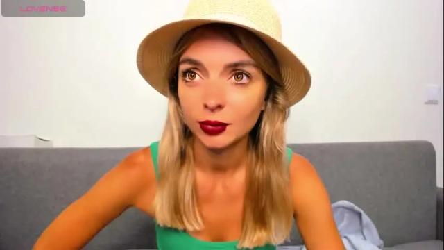 Image 7 of ellen_flow Stream on Chaturbate on 21 days ago