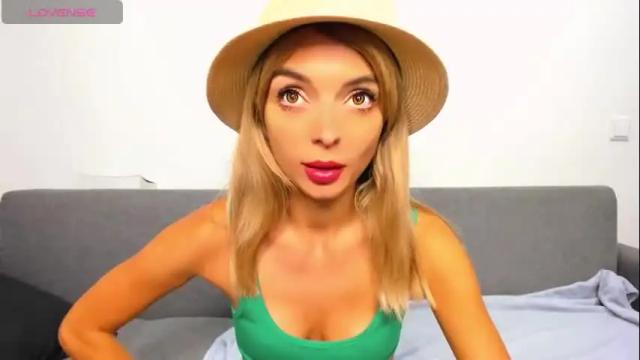 Image 11 of ellen_flow Stream on Chaturbate on 12 days ago